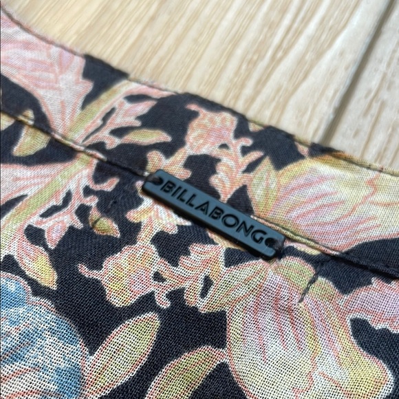 New Billabong women’s Floral Long Sleeve Maxi Dress XS - Picture 8 of 9